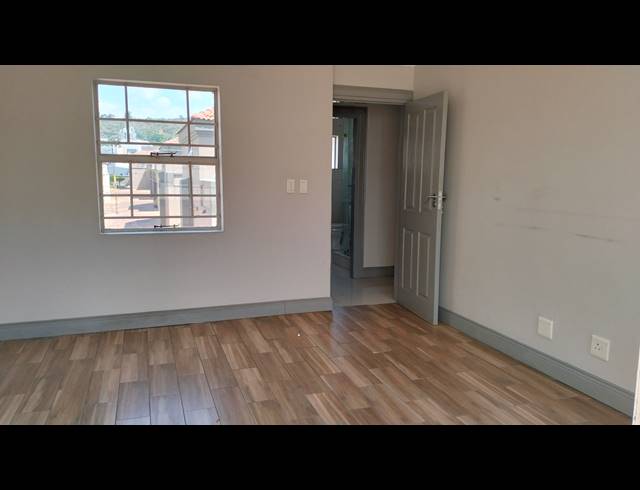 4 BEDROOM DUPLEX FOR SALE IN EQUESTRIA